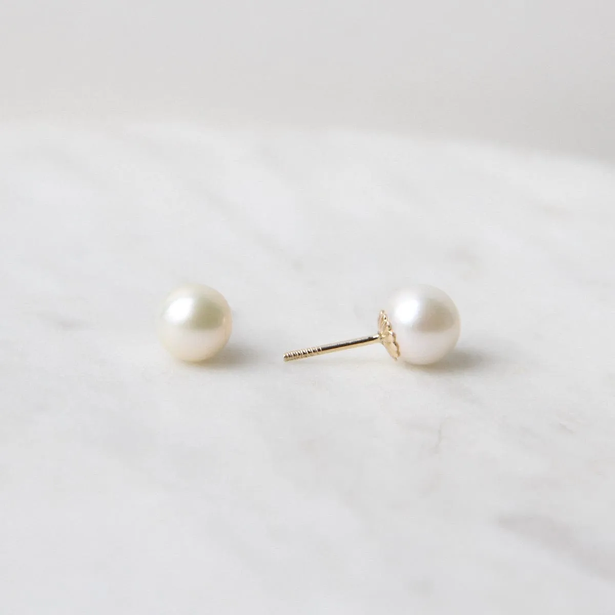 14k Yellow Gold 6mm Pearl Post Earrings