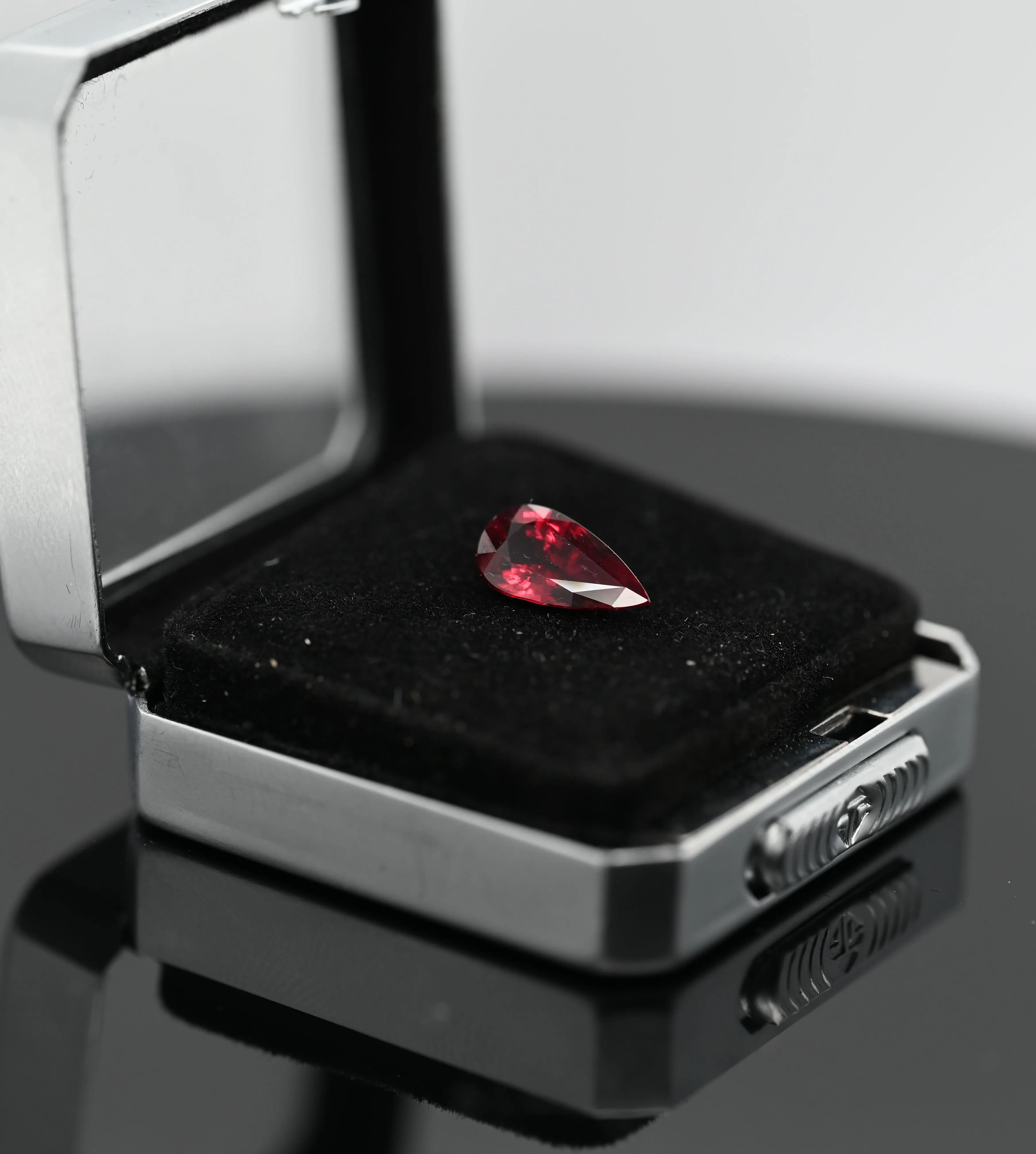 2.01CT NATURAL RUBY PEAR