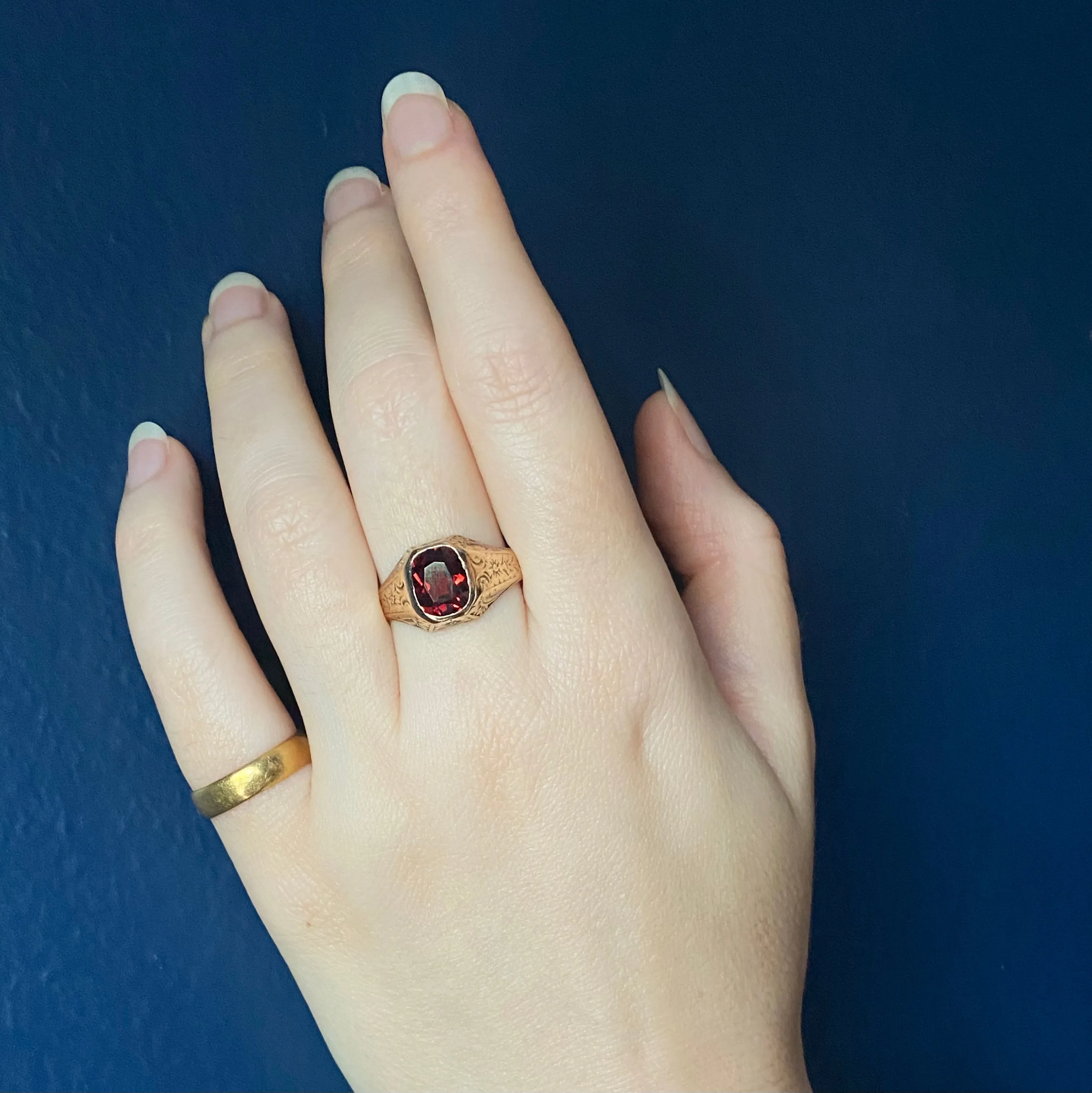 Antique Edwardian 10k Hessonite Garnet Ring