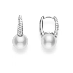 Classic Elegance Akoya Cultured Pearl Earring with Diamond