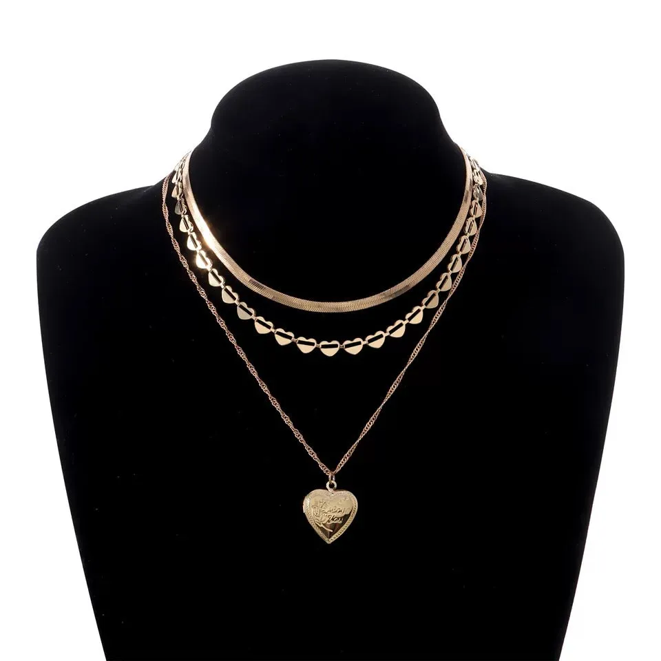 Collana medaglione con locket a cuore