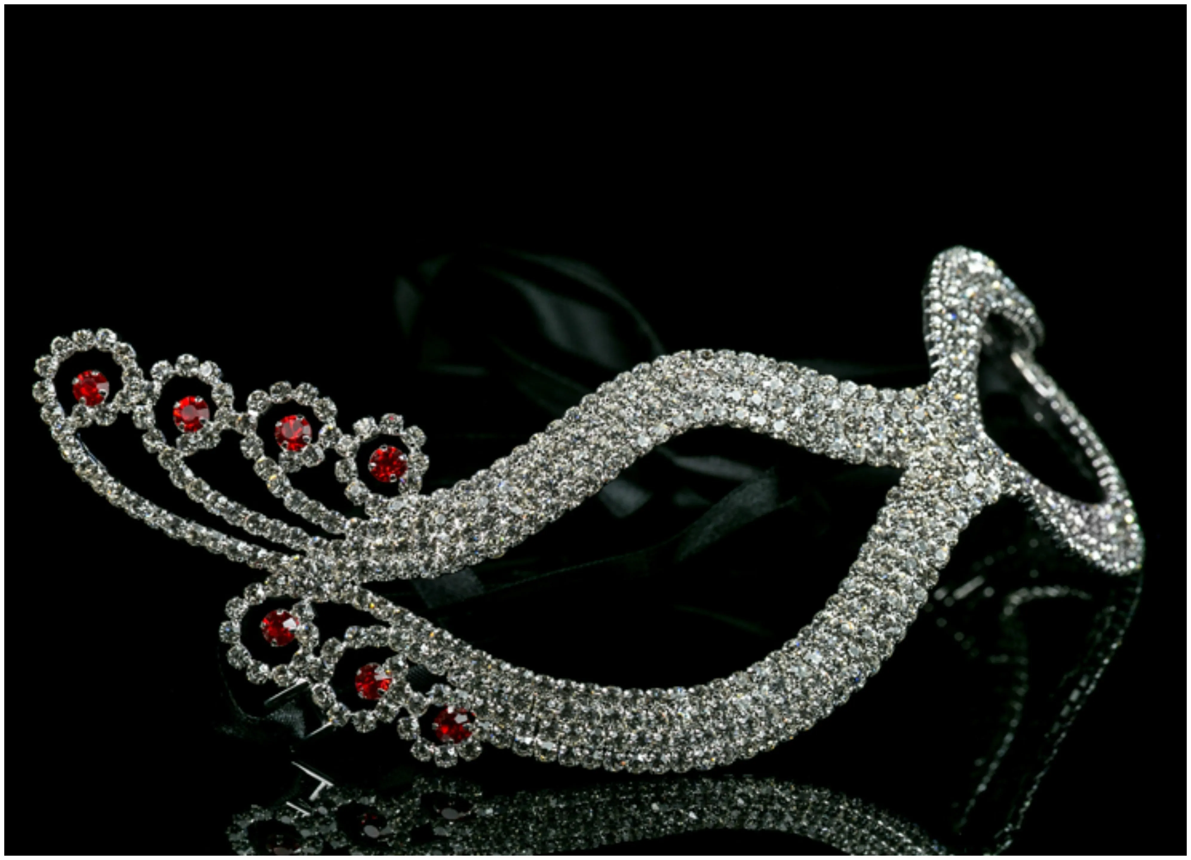 Dicey Ruby Art Deco Silver Masquerade Mask | Crystal | Silver