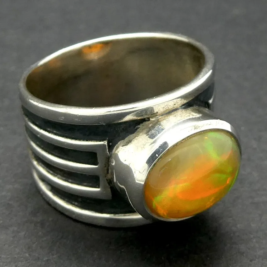 Ethiopian Opal Ring, Large Solid Oval, Colour Flash, Size 7.5, 925 Silver g2