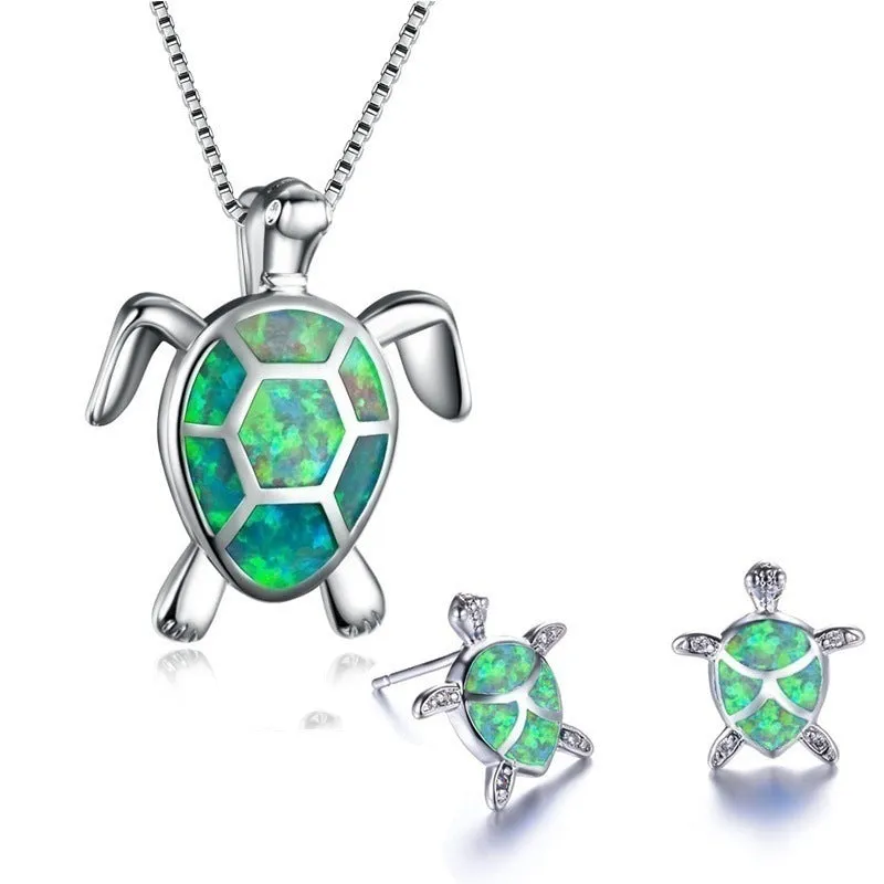 Fashion Turtle Simple Necklace Stud Earrings Set