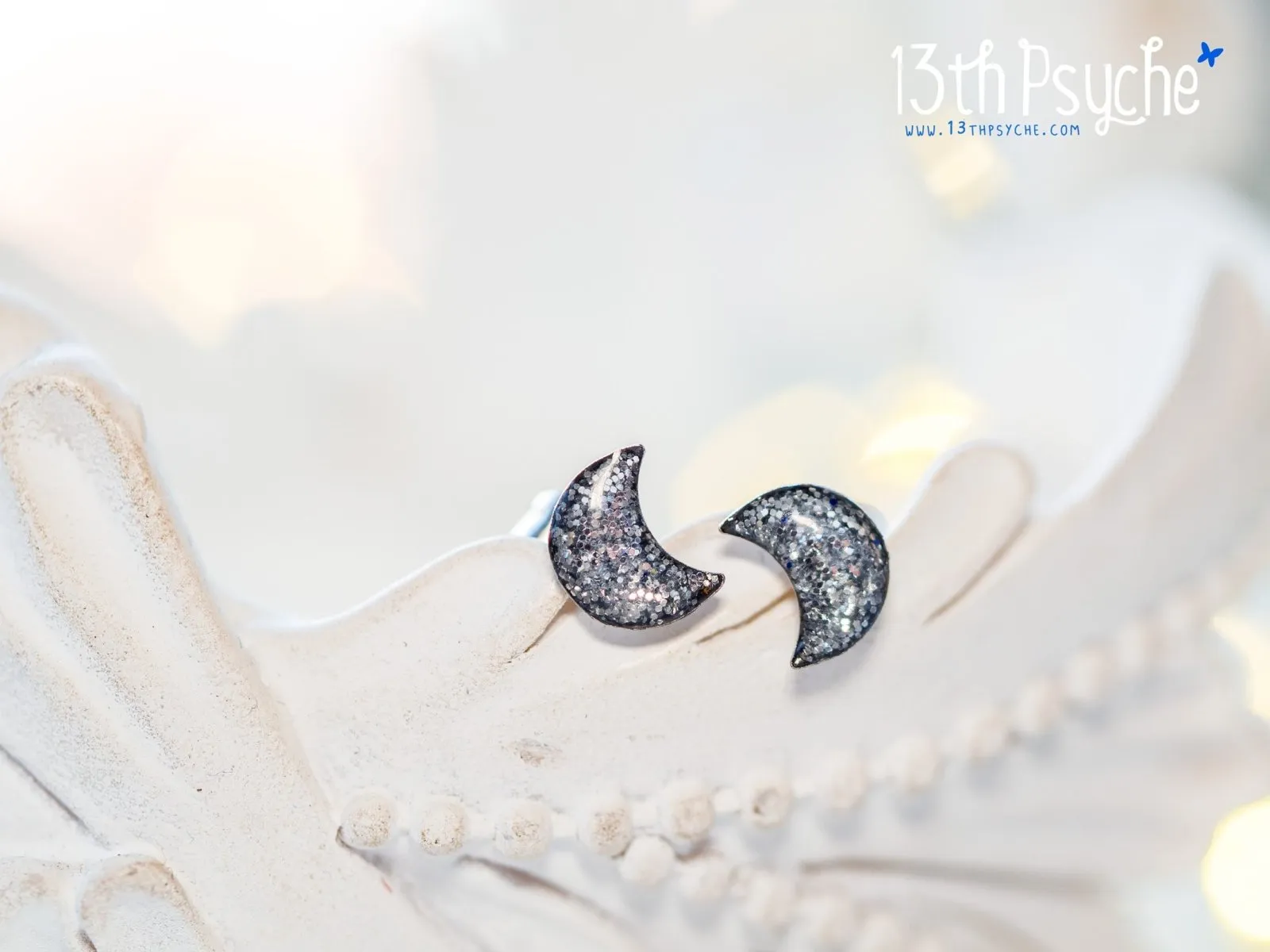 Glitter crescent moon stud earrings, Stainless steel