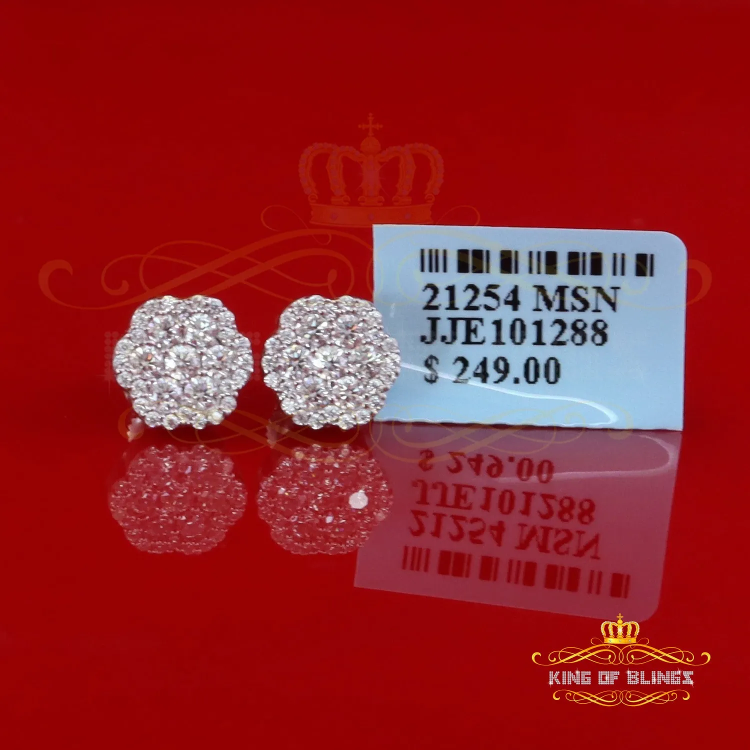 King of Bling's 925 White Silver 0.66ct VVS 'D' Moissanite Floral Stud Earring Men's/Women's