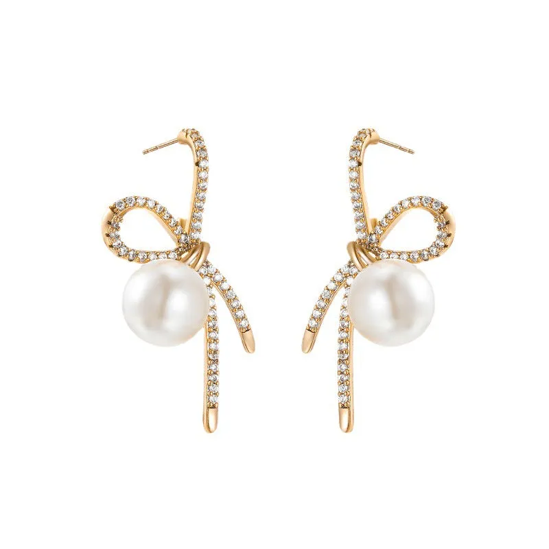 Light luxury niche design high-end bow imitation pearl earrings fashionable light luxury socialite retro temperament