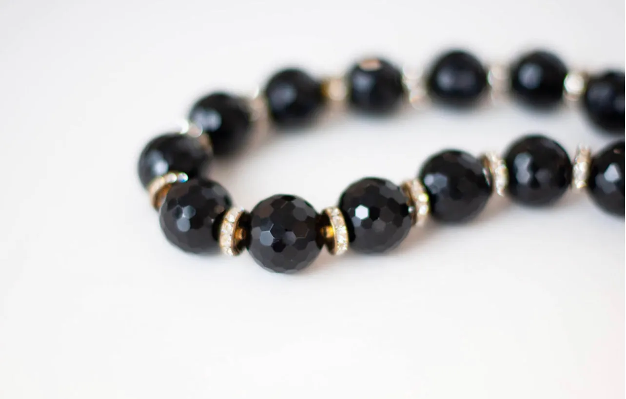 Luxurious Onyx