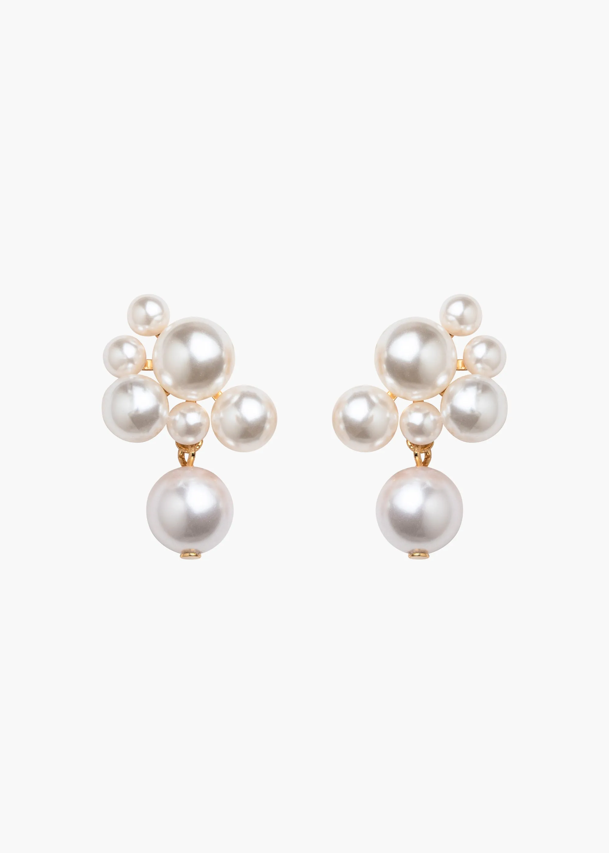 Perlita Earrings -- Pearl