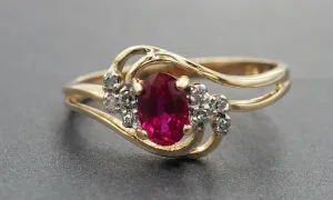 Ruby & Diamon 9ct Yellow Gold Ring