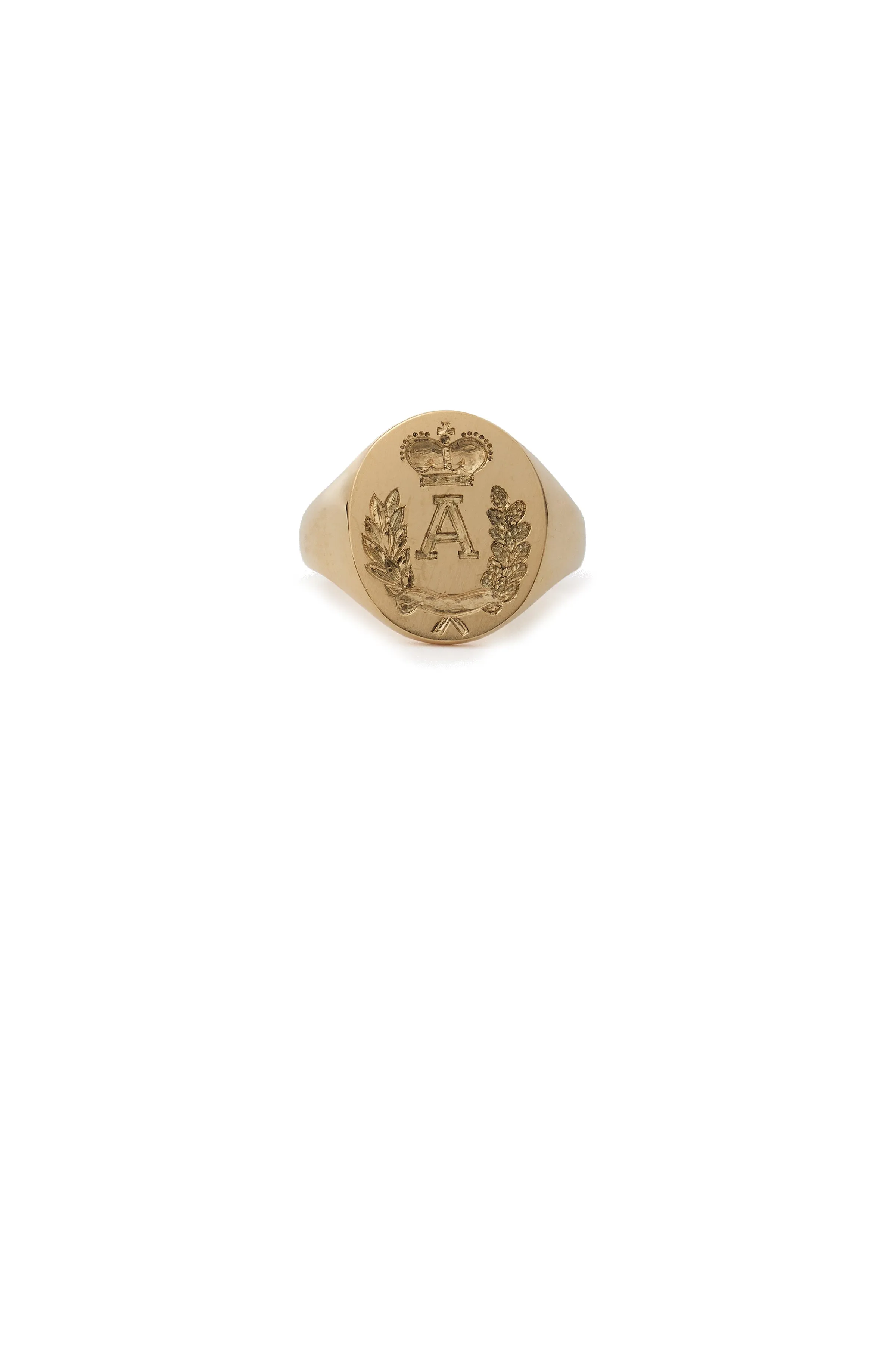 The Alumni Signet Ring