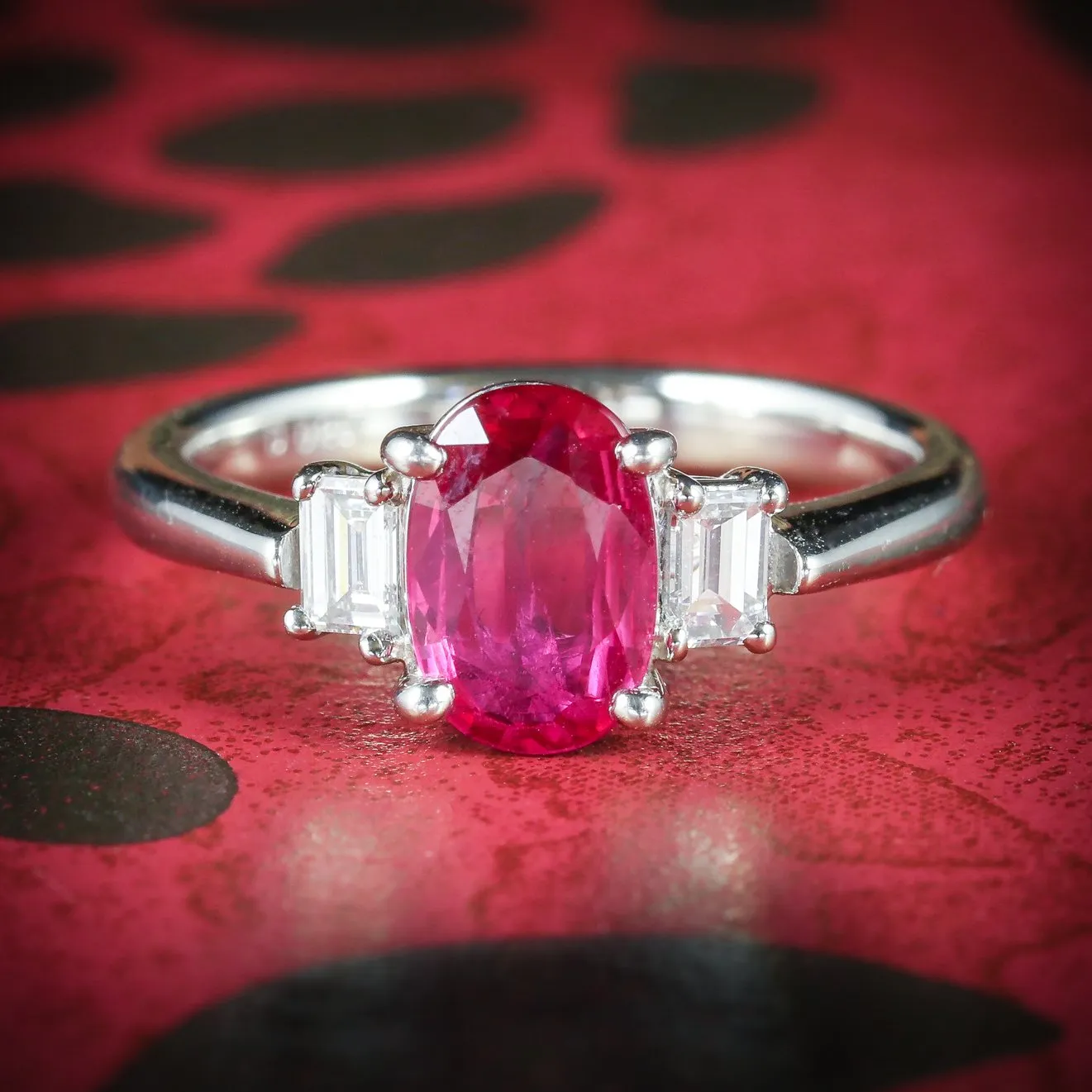 Vintage Ruby Diamond Trilogy Ring 18Ct Gold